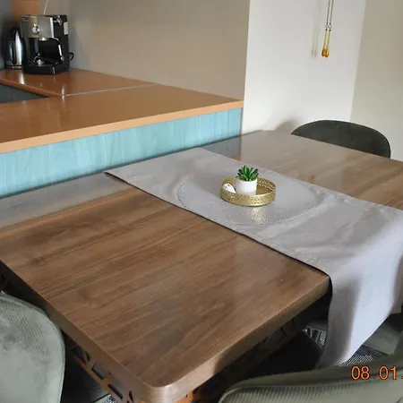 Sea Garden דירה וארנה