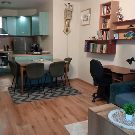 Sea Garden فارنا