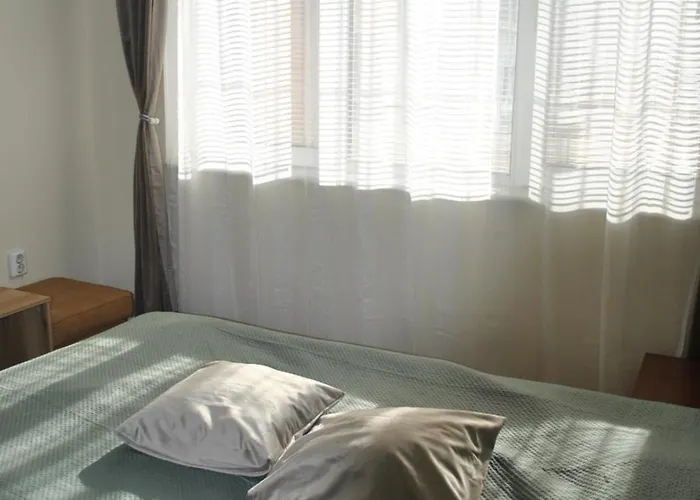 Sea Garden Apartment