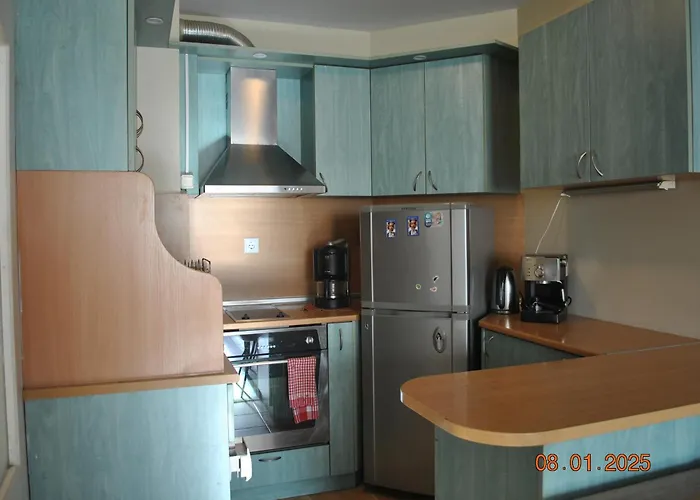 Sea Garden Apartment